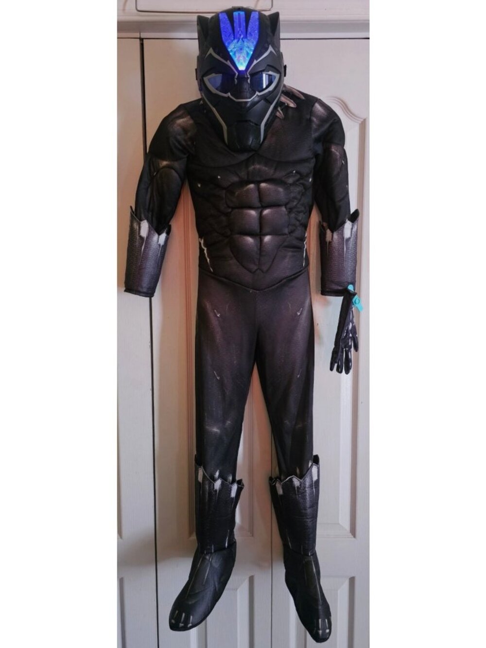 Marvel Avengers Endgame Black Panther Costume Boys 8-10 Vibranium Power FX Mask